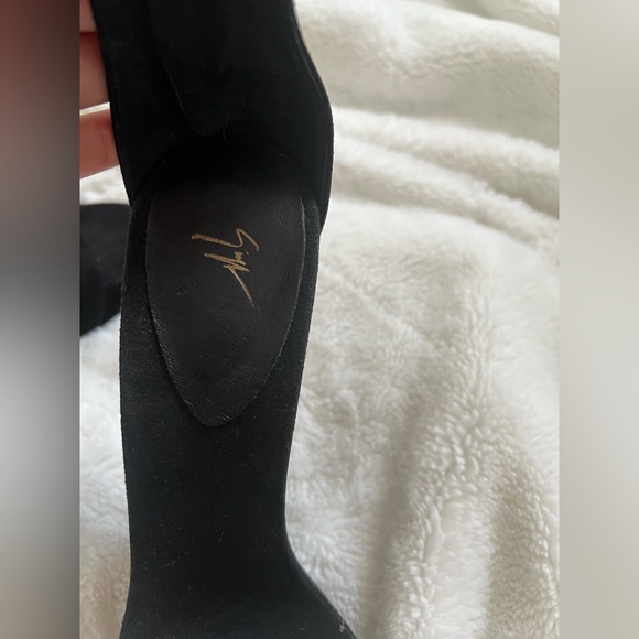 Giuseppe Zanotti Heels - Picture 3 of 8